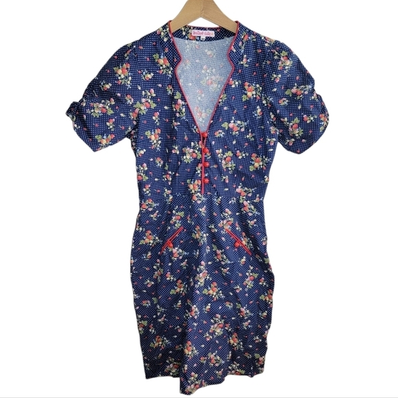 Vintage 00s Trollied Dolly Retro Strawberry Print Dress with Pockets Size Medium - Picture 1 of 6